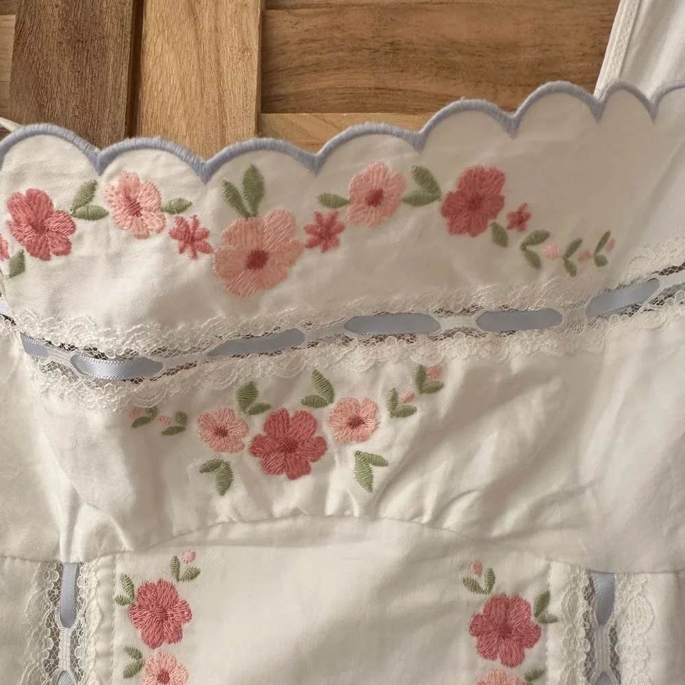 NWT_For Love Lemons Embroidered Tea Time Midi Dress in white size XS - Picture 8 of 11